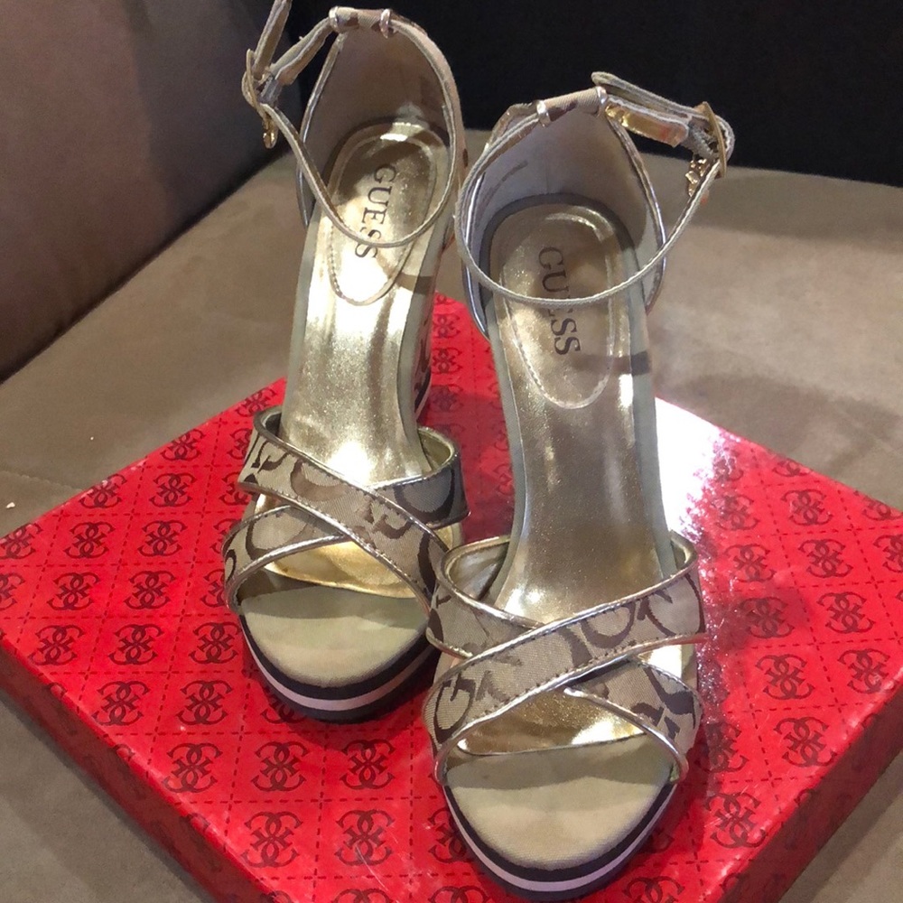 Guess logo high sandals brown